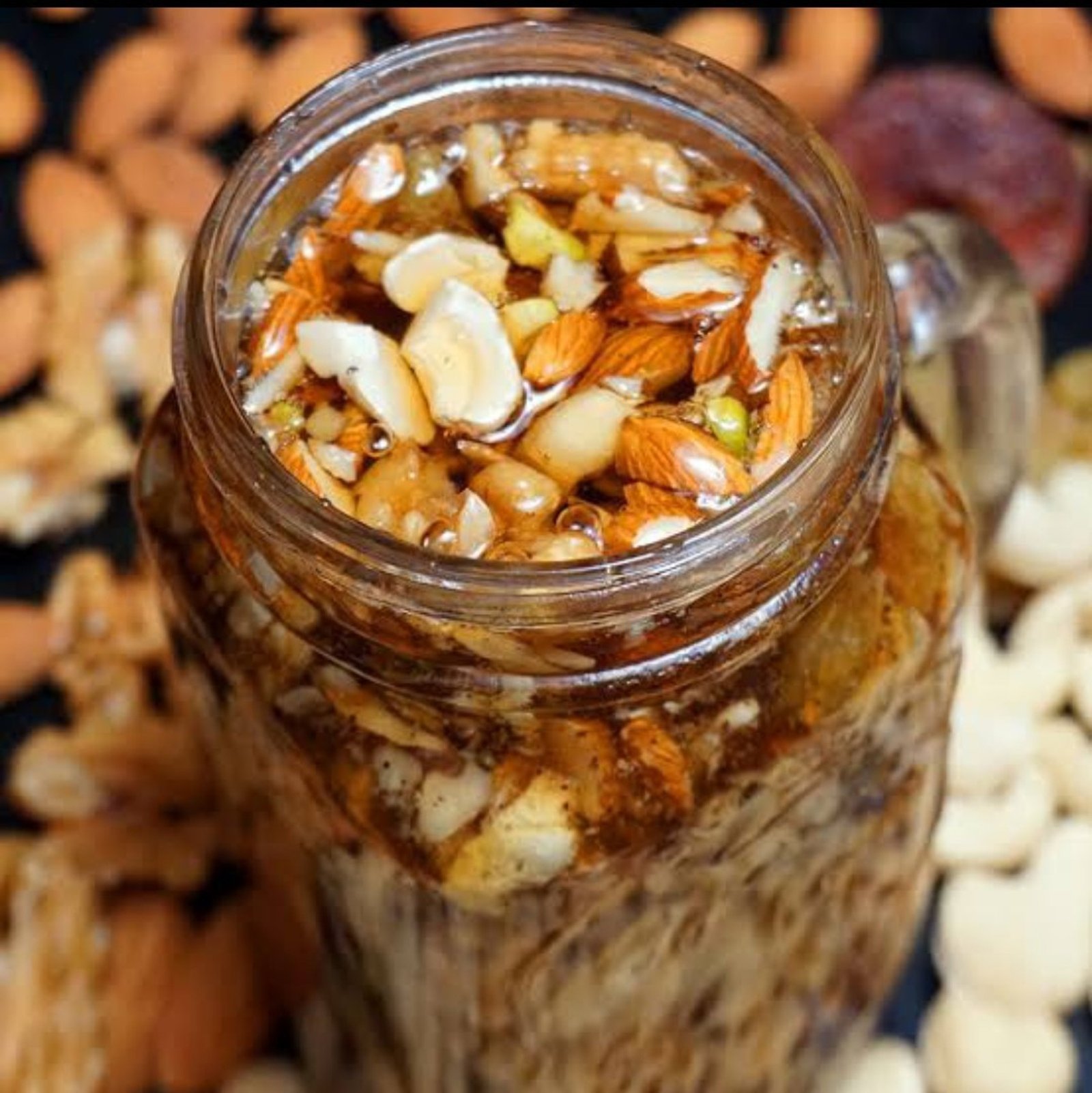 https://piyunut.shop/uploads/Kesar Dry Fruit Honey Mix